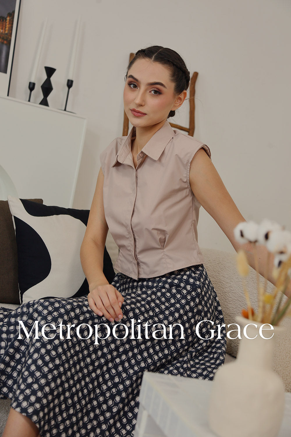 Metropolitan Grace: Effortless Styles for the Modern Woman