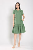 Evangeline Layered Midi Dress in Emerald Green